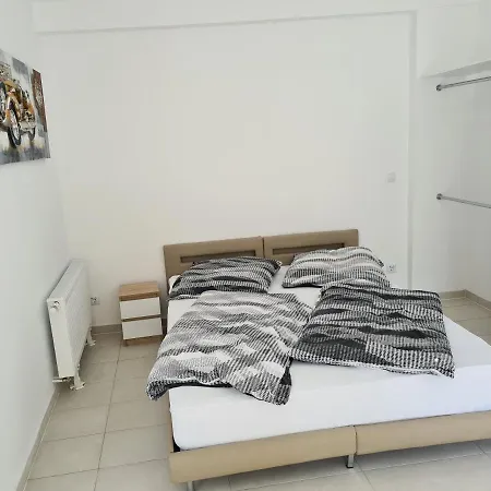 Apartment Fafa With Pool